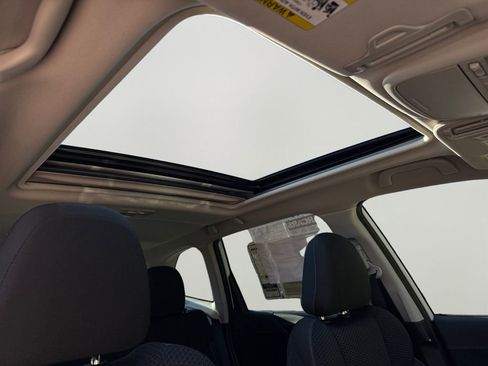 Used 2023 Subaru Forester Premium image 6