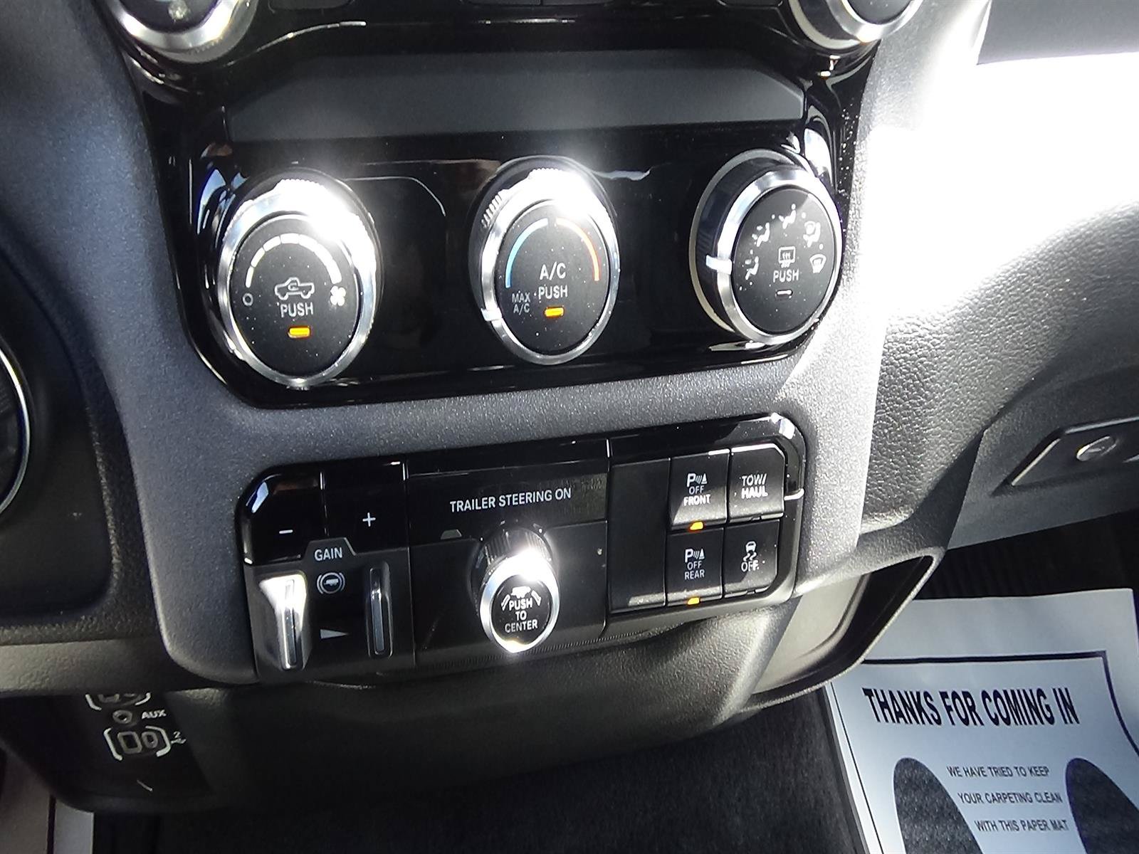 Used 2025 RAM 1500 Tradesman AWD/4WD image 27