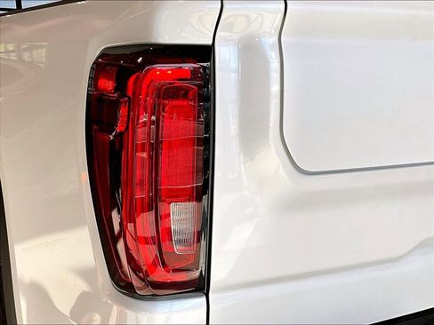 Used 2023 GMC Sierra 1500 Denali image 25