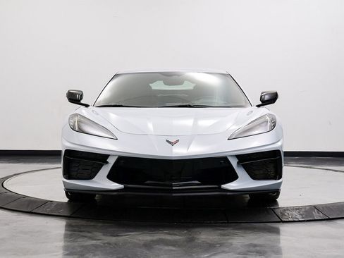 Used 2021 Chevrolet Corvette Stingray Preferred Cpe w/ Z51 Performance Package image 9