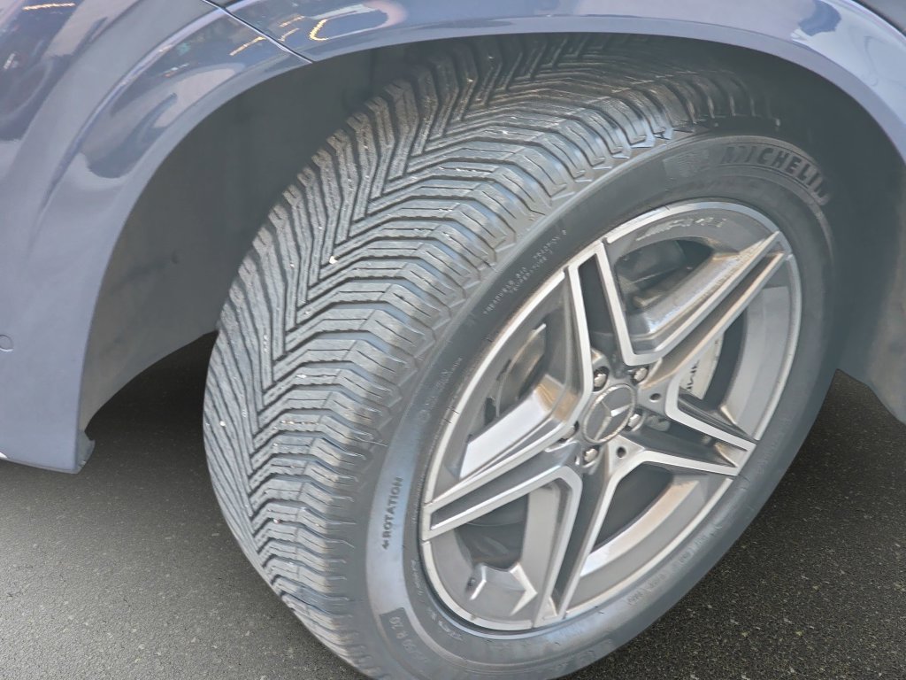 Used 2024 Mercedes-Benz GLE 53 AMG 4MATIC image 35