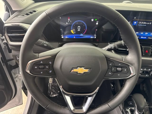 New 2026 Chevrolet TrailBlazer LT w/ Convenience Package FWD image 18