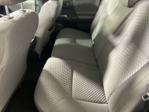 Used 2022 Toyota Tacoma SR5 image 23