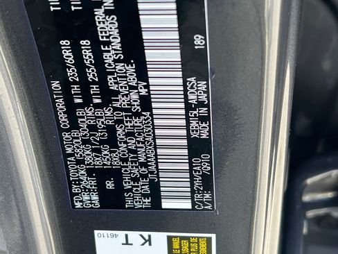 Used 2025 Lexus RZ 450e w/ Technology Package image 28