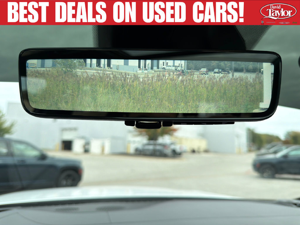 Used 2024 Jeep Grand Cherokee L Summit w/ Advanced Protech Group IV AWD/4WD image 15
