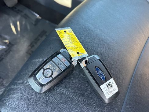 Used 2022 Ford F150 XLT w/ Equipment Group 302A High image 37