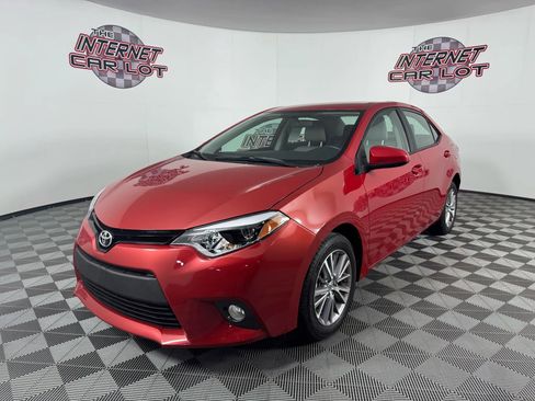 Used 2015 Toyota Corolla LE image 3