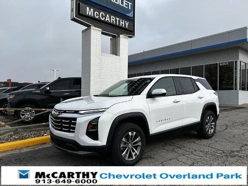 New 2026 Chevrolet Equinox LT image 1