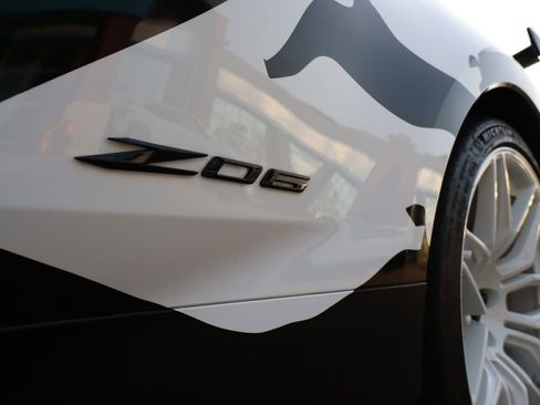 Used 2024 Chevrolet Corvette Z06 image 33