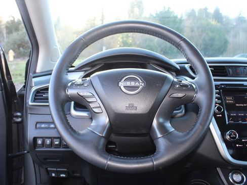 Used 2023 Nissan Murano SL FWD image 12