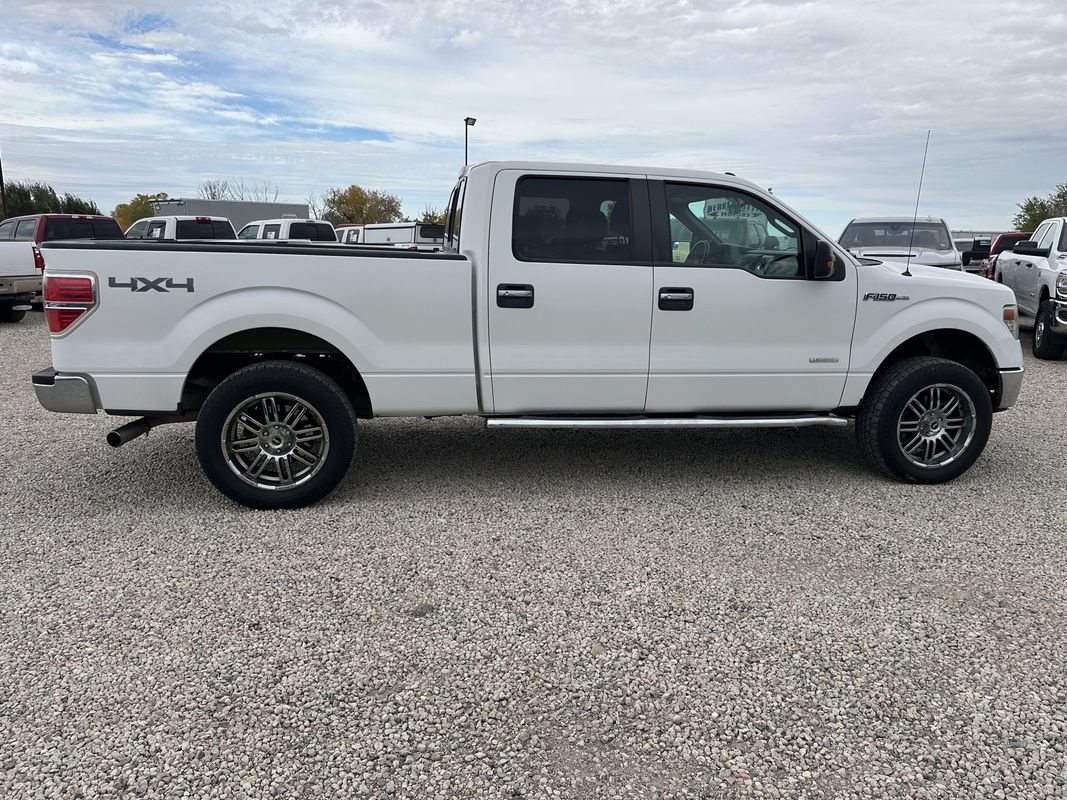 Used 2014 Ford F150 XLT w/ Equipment Group 302A Luxury AWD/4WD image 12