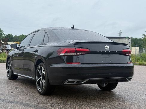 Used 2020 Volkswagen Passat 2.0T R-Line FWD image 3