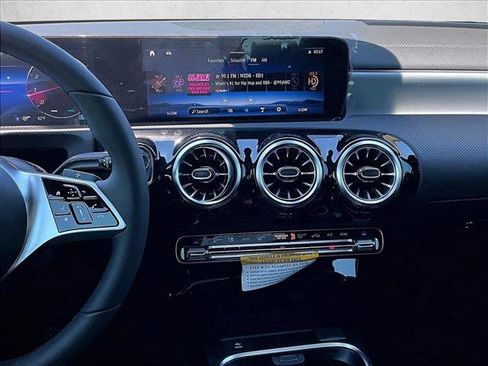 New 2026 Mercedes-Benz CLA 250 image 9