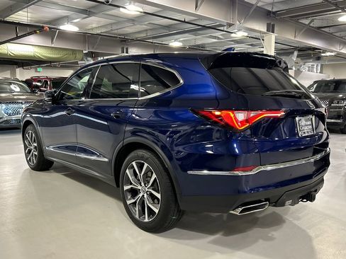 Used 2023 Acura MDX SH-AWD w/ Technology Package image 4