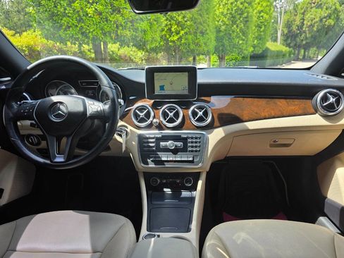 Used 2014 Mercedes-Benz CLA 250 image 15