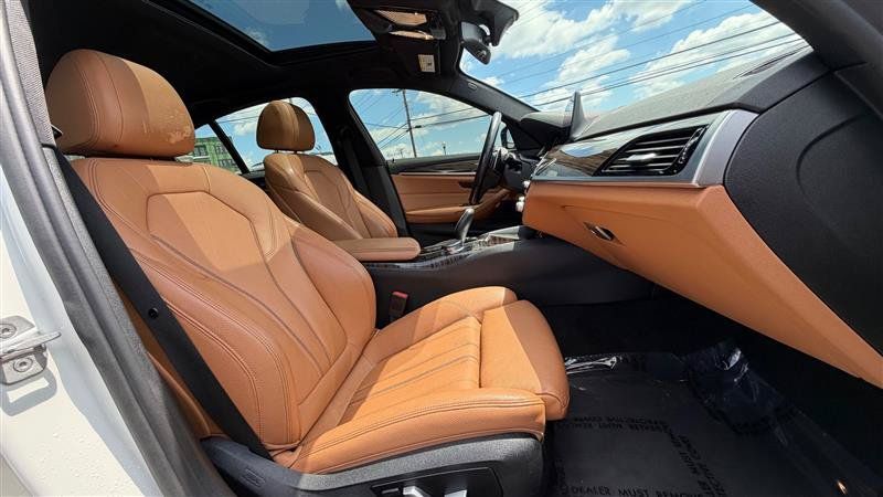 Used 2018 BMW 530i xDrive AWD/4WD image 37