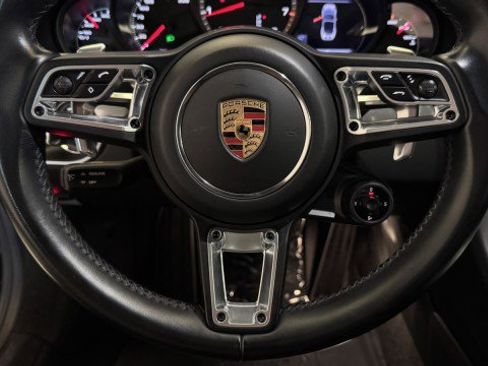 Used 2019 Porsche 911 Turbo image 13