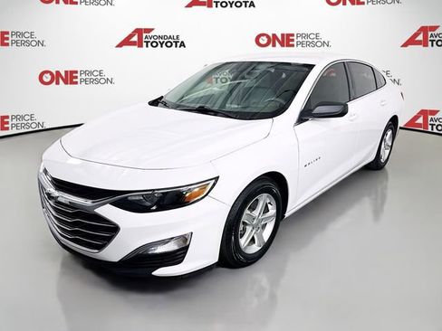 Used 2023 Chevrolet Malibu LS FWD image 3
