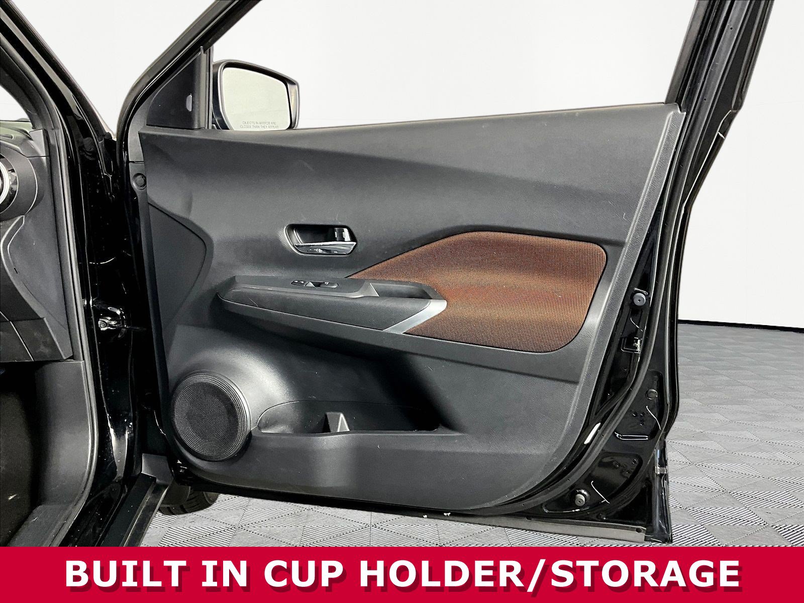 Used 2022 Nissan Kicks SR FWD image 25