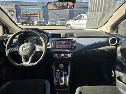 Used 2025 Nissan Versa SV w/ Trunk Package image 5