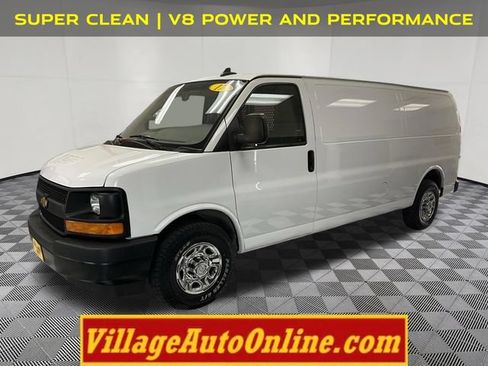 Used 2017 Chevrolet Express 2500 Extended RWD image 1
