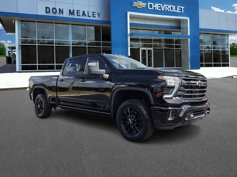 New 2026 Chevrolet Silverado 2500 High Country w/ Midnight Edition AWD/4WD image 1