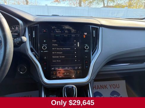 Used 2025 Subaru Outback Onyx Edition image 4