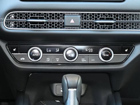 New 2026 Honda HR-V EX-L image 23