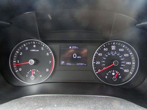 Used 2019 Kia Forte LXS FWD image 15
