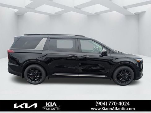 New 2026 Kia Carnival SX Prestige FWD image 3