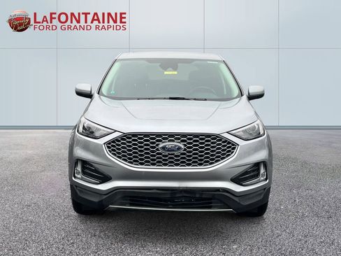 Certified 2023 Ford Edge SEL w/ Convenience Package AWD/4WD image 2