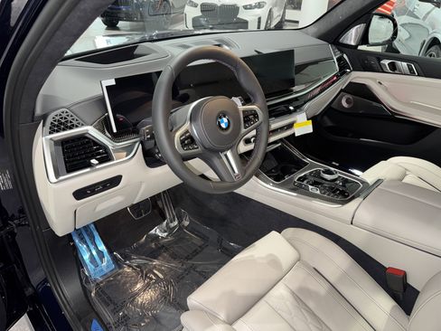 New 2026 BMW X5 M60i image 15
