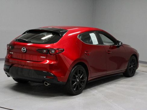 Used 2024 MAZDA MAZDA3 s FWD image 10