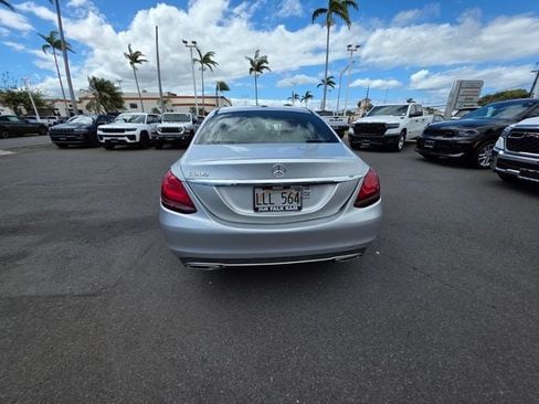 Used 2020 Mercedes-Benz C 300 Sedan image 6