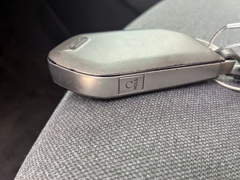 Used 2025 Kia K4 LXS image 23