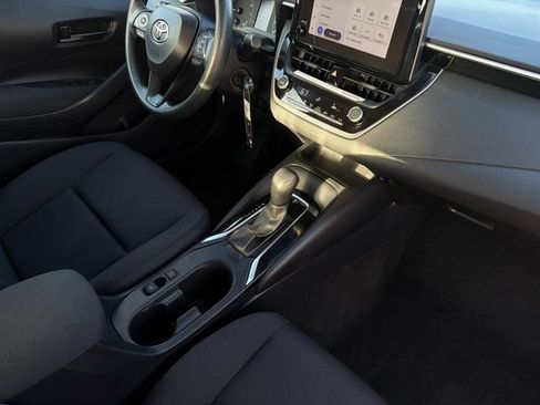 Used 2024 Toyota Corolla LE FWD image 16