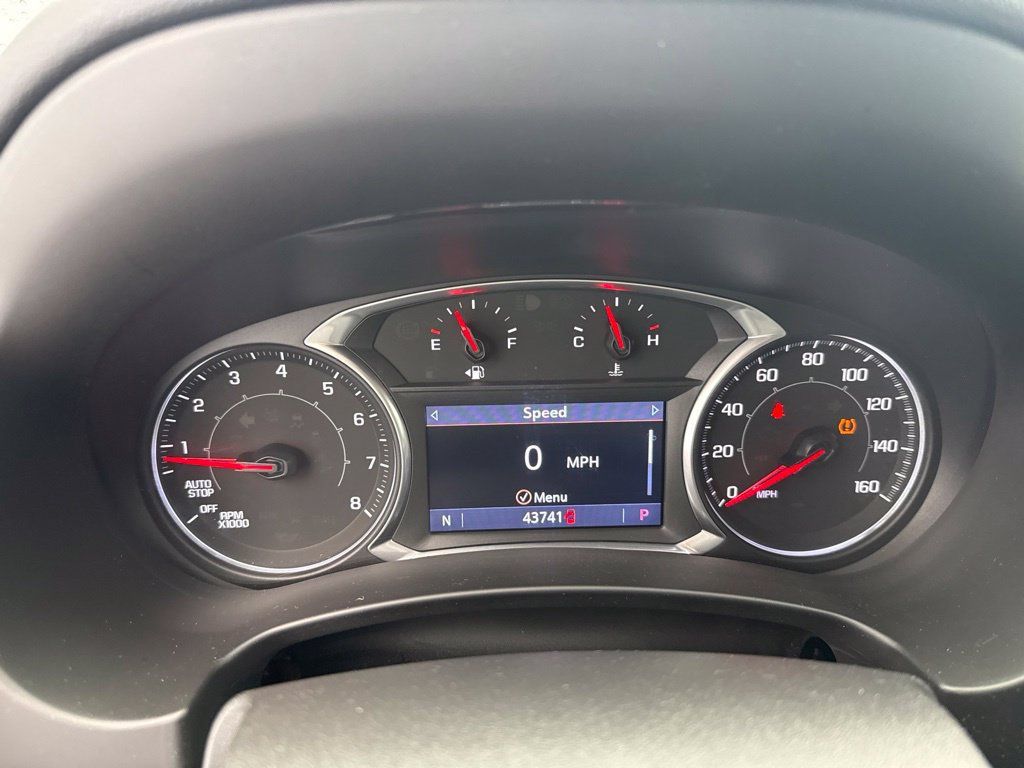 Used 2020 GMC Terrain SLT w/ Preferred Package FWD image 24