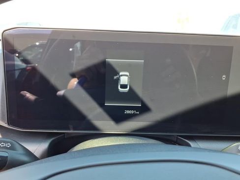 Used 2025 Kia K4 LXS image 16