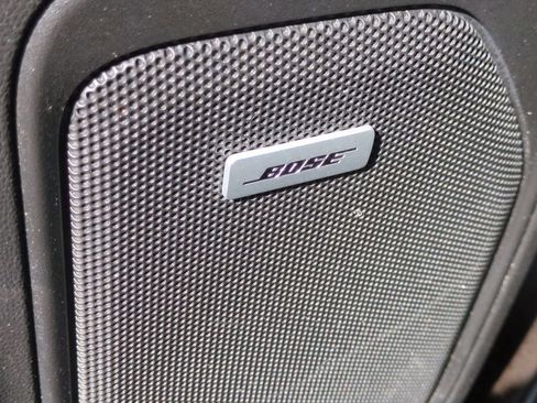 Used 2019 Chevrolet Silverado 1500 High Country w/ Z71 Off-Road Package image 32