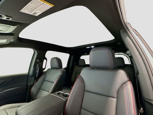 New 2025 Chevrolet Silverado EV RST image 21