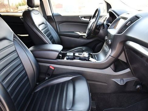 Used 2019 Ford Edge SEL w/ Equipment Group 201A image 25