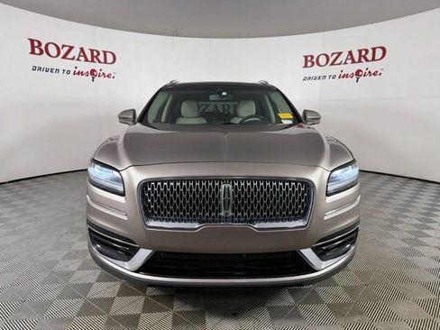 Used 2020 Lincoln Nautilus Reserve w/ Equipment Group 201A FWD image 2