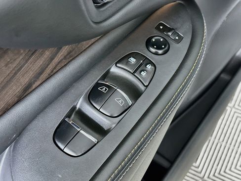 Used 2023 Nissan Murano Platinum AWD/4WD image 18