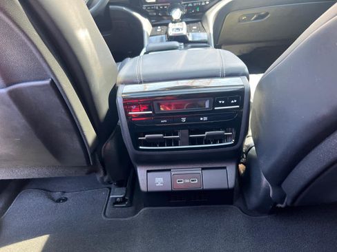 Used 2023 Acura MDX SH-AWD w/ Technology Package image 35