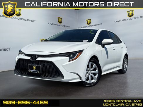 Used 2020 Toyota Corolla LE w/ Carpet Mat Package (TMS) FWD image 1