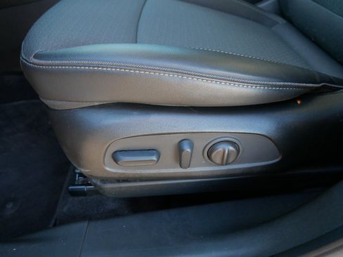 Used 2023 Buick Encore GX Preferred w/ Cold Weather Comfort Package image 23