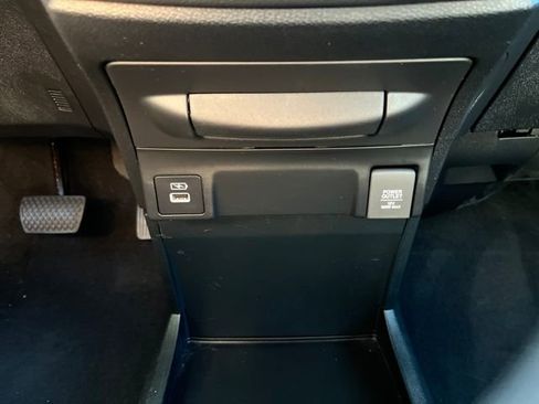 Certified 2024 Honda Odyssey Sport image 27