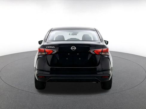 Used 2025 Nissan Versa SV FWD image 7