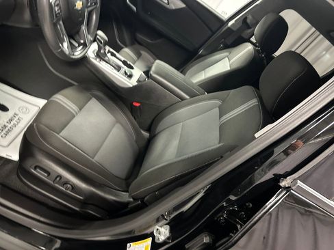Used 2025 Chevrolet Blazer LT AWD/4WD image 12