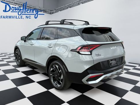 Used 2024 Kia Sportage SX image 3